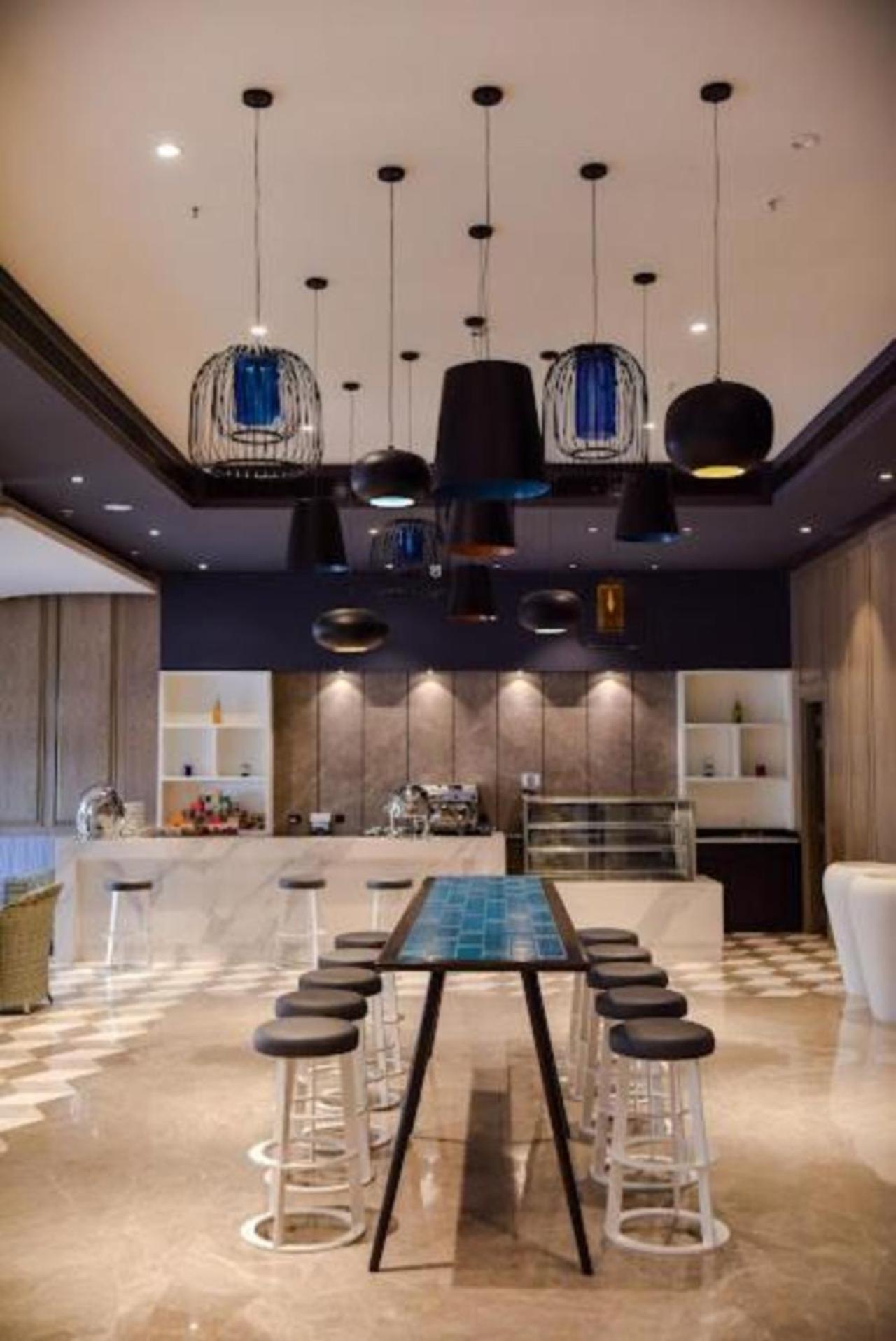 الشقق الفندقية Neel Skye - Couple Friendly - Dlf My Pad, Gomtinagar , لاكناو المظهر الخارجي الصورة